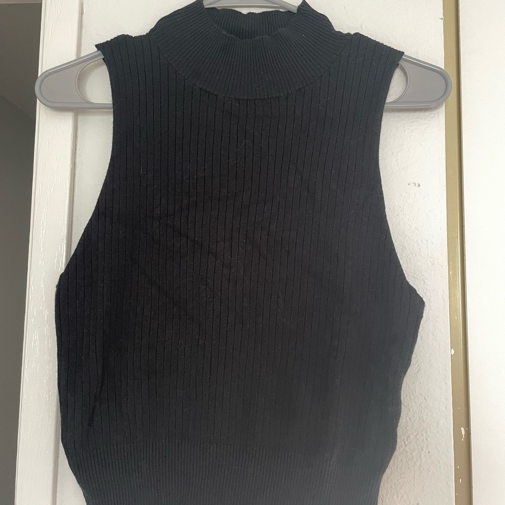 Women’s Wild Fable Mock-neck Black Sweater Tank Top